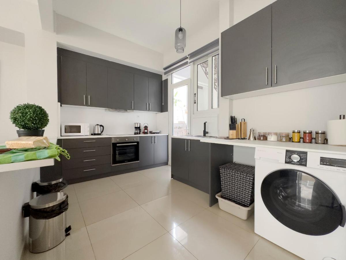 Satovriandou Spacious 128Sqm Apt In Athènes Extérieur photo